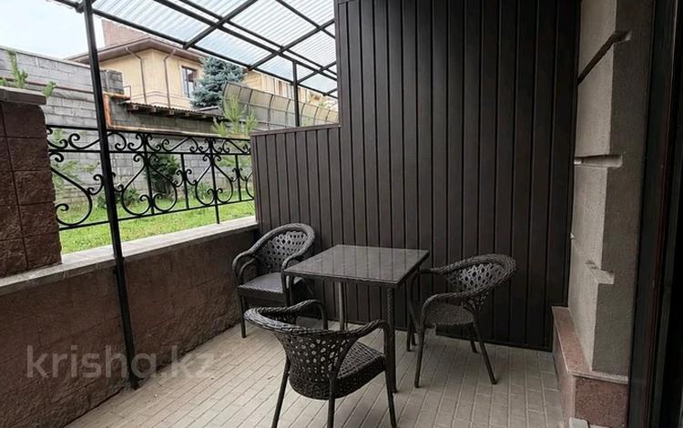3-комнатная квартира · 104 м² · 1/3 этаж, мкр Мирас 157 за 144.9 млн ₸ в Алматы, Бостандыкский р-н — фото 2