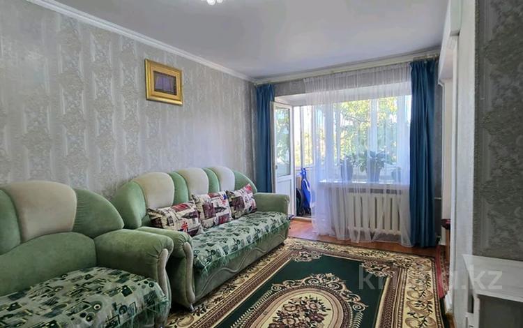 3-комнатная квартира · 55 м² · 3/4 этаж, Титова за 15 млн ₸ в Семее — фото 2