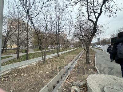 1-бөлмелі пәтер · 41 м² · 9/9 қабат, мкр Жетысу-1 17 — Момышұлы-Улугбека, бағасы: ~ 28 млн ₸ в Алматы, Ауэзовский р-н