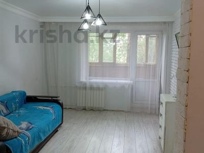 3-бөлмелі пәтер · 60 м² · 3/5 қабат, Майкудук, 11-й квартал — Маг.Магнитка,детскийдом , бағасы: 18.8 млн ₸ в Караганде, Алихана Бокейханова р-н