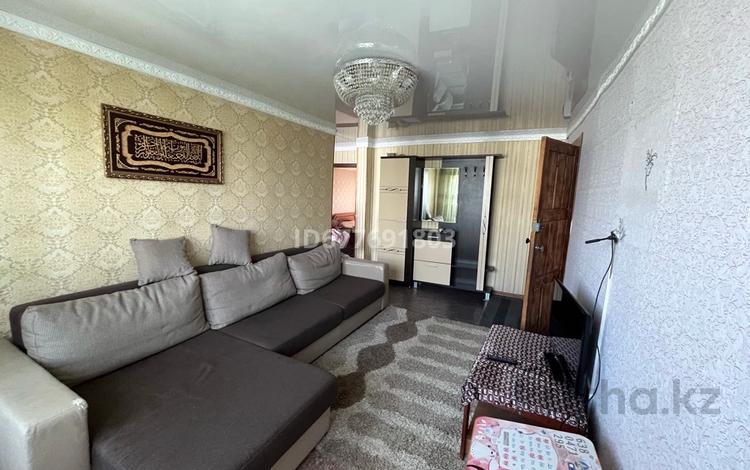 2-бөлмелі пәтер, 45 м², 4/5 қабат ай сайын, Юность 47, бағасы: 130 000 〒 в Семее — фото 2