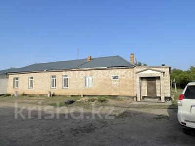 Отдельный дом · 6 комнат · 300 м² · 20 сот., Центральный 16/1 — Актайлак за 13 млн ₸ в Жанаарка