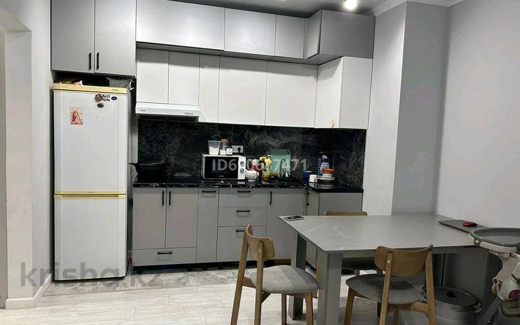 2-комнатная квартира, 39.7 м², 10/12 этаж помесячно, Сатпаева 90/69 — Туркебаева