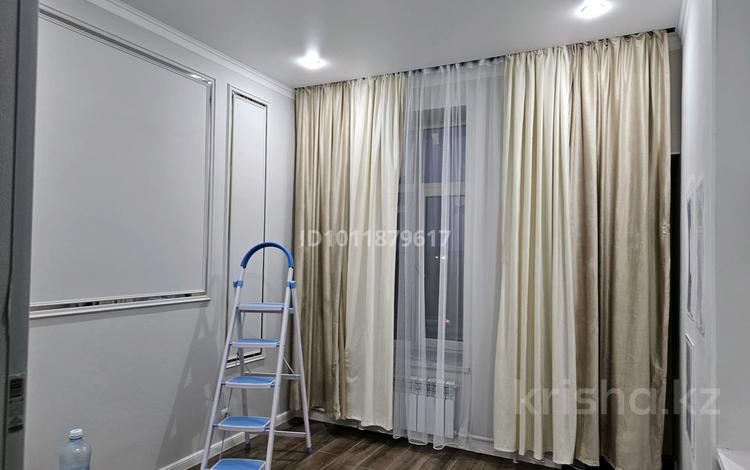1-комнатная квартира · 54 м² · 4/5 этаж, мкр. Алтын орда 42/1 — Шокая за 180 000 ₸ в Актобе — фото 2