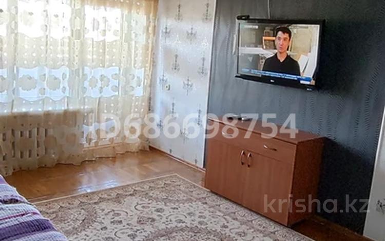 1-бөлмелі пәтер · 37 м² · 5/9 қабат, Назарбаева 206 — Остановка Революции, бағасы: 10 000 ₸ в Уральске — фото 14