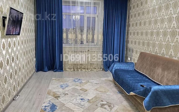 2-бөлмелі пәтер · 70 м² · 3/9 қабат · тәулік бойы, Габдуллина 4 — Ресторан Нур-Султан Пожарная часть рынок мечеть центр, бағасы: 15 000 〒 в Кокшетау — фото 31