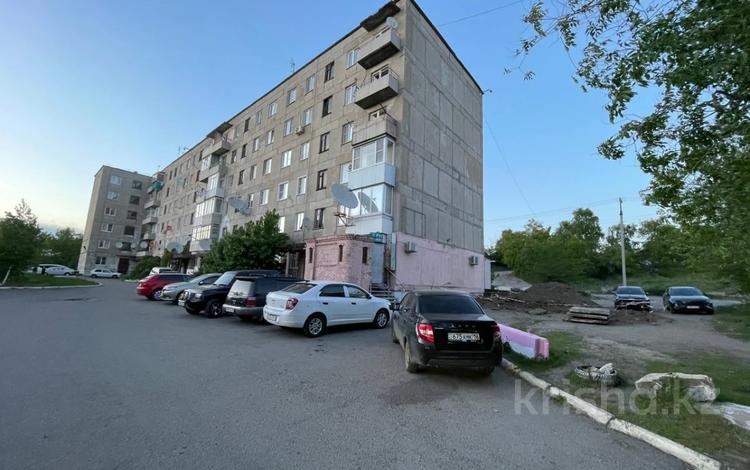 2-комнатная квартира · 52 м² · 1/5 этаж, Островского 34/3 — Алтын за 15.3 млн ₸ в Усть-Каменогорске — фото 18