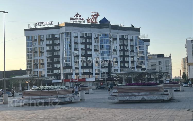 2-бөлмелі пәтер · 75 м² · 6/9 қабат, Сары Арқа ш/а , Пр.Тайманова, бағасы: 270 000 ₸ в Атырау, мкр Сары Арка — фото 2