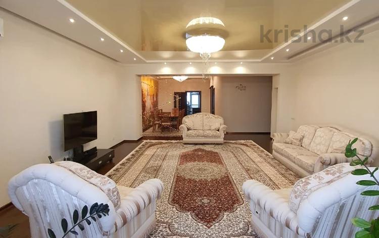 5-комнатная квартира · 266 м² · 10/11 этаж, Сатпаева 336 за 115 млн ₸ в Павлодаре — фото 10