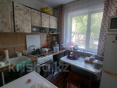 3-комнатная квартира · 62 м² · 1/5 этаж, мира за 16.5 млн ₸ в Петропавловске