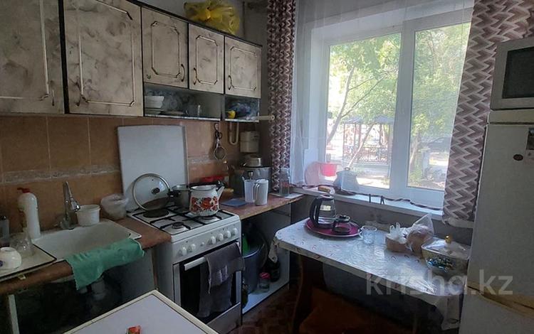 3-комнатная квартира · 62 м² · 1/5 этаж, мира за 16.5 млн ₸ в Петропавловске — фото 2