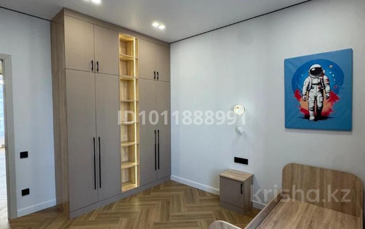 4-комнатная квартира · 104 м² · 8/12 этаж, Е-36 6 за 77 млн ₸ в Астане, Нура р-н — фото 29