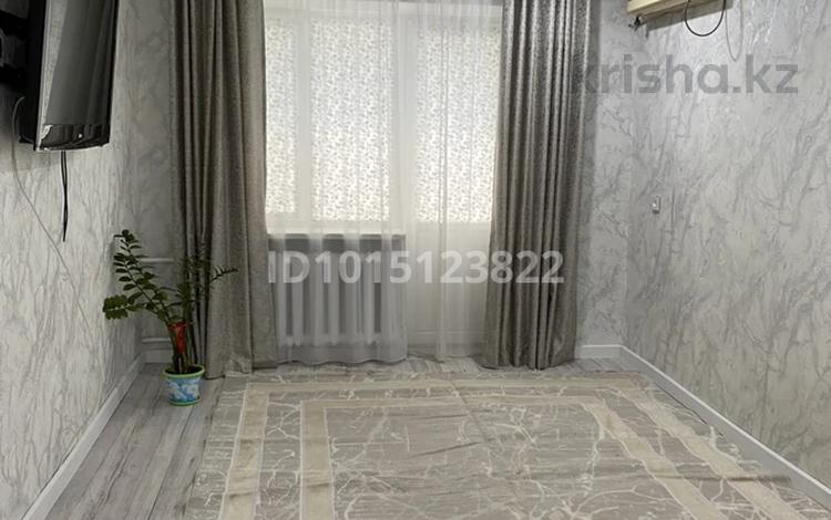 3-комнатная квартира · 58 м² · 2/4 этаж, Ауезова 57 — МЧС, детская стоматология , Сауран, остановка школа за 20 млн ₸ в Атырау, мкр Жилгородок — фото 2