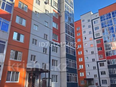 Продажа квартир в Западно-Казахстанской обл.: 4-комнатная квартира · 130 м² · 2/9 этаж, Ружейникова 4 за 33 млн 〒 4-комнатная квартира · 130 м² · 2/9 этаж, Ружейникова 4 за 33 млн 〒 в Уральске
