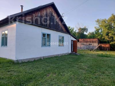 Жеке үй · 3 бөлме · 72 м² · 30 жүзд., Молодёжная 5/1, бағасы: 9 млн ₸ в Уварово