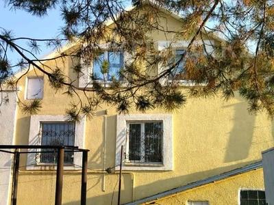 Отдельный дом · 4 комнаты · 120 м², Кызылжарская 1 за 150 000 〒 в Уральске