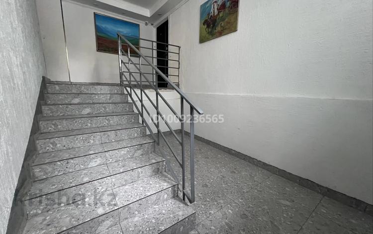 2-бөлмелі пәтер · 57 м² · 5/10 қабат, Азербаева 4 — жургенева-кошкарбаева, бағасы: 27 млн ₸ в Астане, Сарайшык р-н — фото 2
