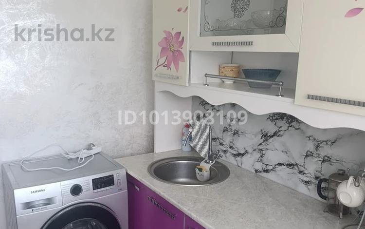 1-комнатная квартира · 30 м², Абая 3 за 15 000 ₸ в Приозёрске — фото 2