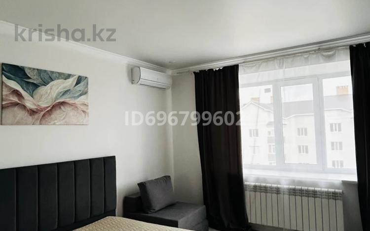 1-комнатная квартира · 60 м² · 5/9 этаж, мкр. Алтын орда, МикрорайонАлтынОрда 11д/3 — Пересечение Тауелсиздик и Халел Досмухамедов за 12 000 ₸ в Актобе — фото 17