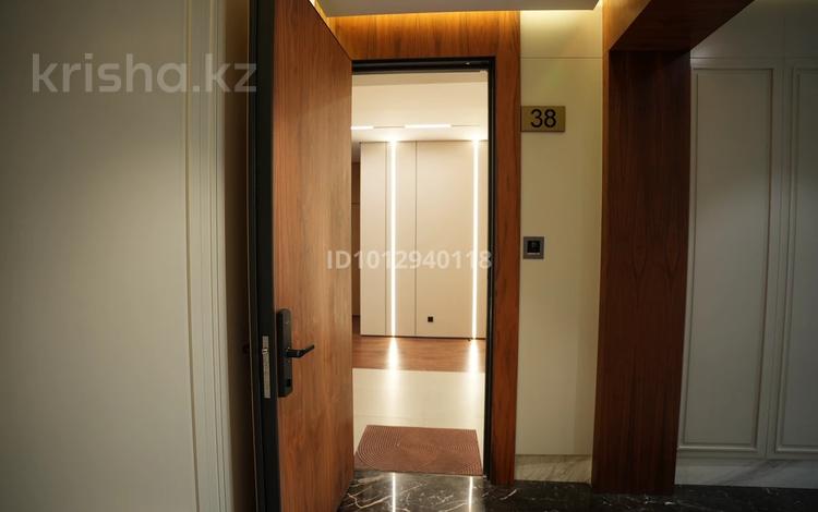 4-комнатная квартира · 157.5 м² · 3/3 этаж, Микрорайон Мирас 115 за 520 млн ₸ в Алматы, Бостандыкский р-н — фото 2