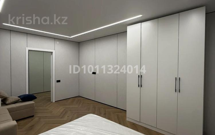 2-комнатная квартира · 53 м² · 3/16 этаж, Утепова за 44 млн ₸ в Алматы, Бостандыкский р-н — фото 12