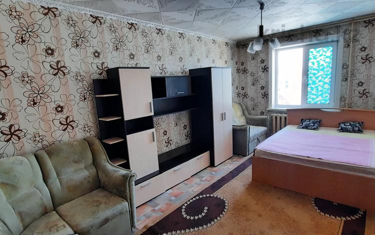 1-комнатная квартира, 34 м², 5/9 этаж, Хименко за 11 млн 〒 в Петропавловске — фото 2