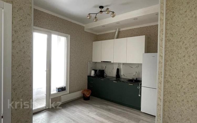 2-комнатная квартира · 40 м² · 11 этаж, Манаса 109а за 53 млн ₸ в Алматы, Алмалинский р-н — фото 2