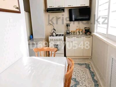 3-бөлмелі пәтер · 80 м² · 4/4 қабат, 15-й мкр 32, бағасы: 28 млн ₸ в Актау