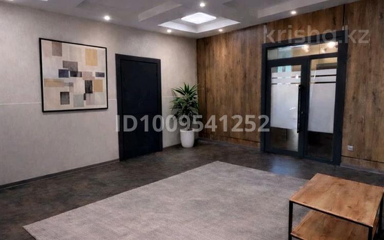 Отдельный дом · 9 комнат · 514 м², мкр Кунгей , 2я улица — Академия спорта за 2.7 млн ₸ в Караганде, Казыбек би р-н — фото 31