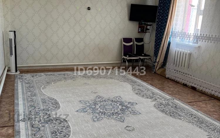 Үйдің бір бөлігі · 2 бөлме · 64.8 м² · 3 жүзд., Балластная 4-1 — Гипермаркет Мастер, бағасы: 15 млн ₸ в Уральске — фото 2