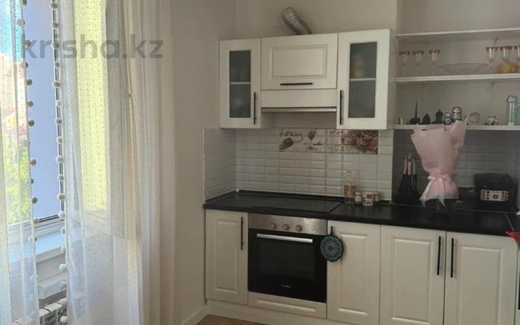 2-комнатная квартира · 61 м² · 2/9 этаж, Тауелсиздик — Школа Лицей №50 за 38 млн ₸ в Астане, Алматы р-н — фото 9
