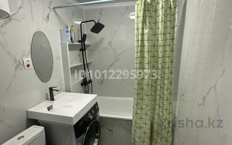 2-комнатная квартира · 63 м² · 1/4 этаж, ул. Бауыржана Момышулы 14/1 за 15 000 ₸ в Приозёрске — фото 2
