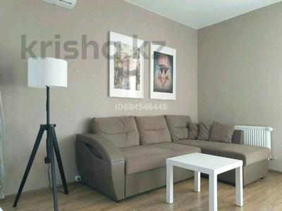 2-бөлмелі пәтер · 76 м² · 6/12 қабат, Момышулы 2/8 — Тәуелсіздік, бағасы: 20 000 ₸ в Астане, Алматы р-н
