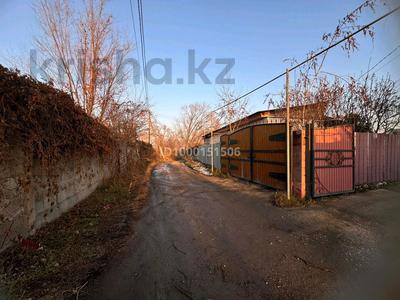 Жеке үй · 4 бөлме · 42 м² · 5 жүзд., Алатау (ИЯФ) ш/а. — Орталық 34, бағасы: 30 млн ₸ в Алматы, Медеуский р-н