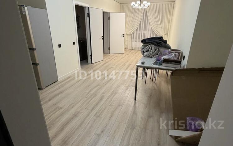 2-комнатная квартира · 45 м² · 13/13 этаж, мкр Тастак-3, Муратбаева 46 за 320 000 ₸ в Алматы, Алмалинский р-н — фото 2