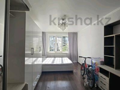 3-комнатная квартира · 63 м² · 1/5 этаж, Юности за 22.5 млн ₸ в Семее