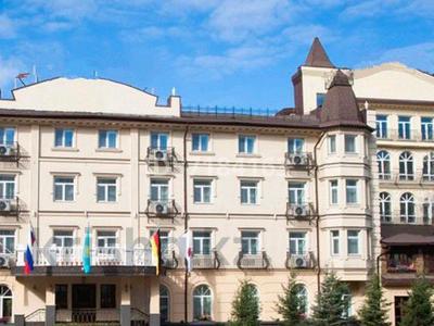 Коммерциялық жылжымайтын мүлік в Астане: Еркін, сұлулық салондары, монша, қонақ үй және демалыс орындары, медорталықтар мен дәріханалар, білім орталықтары, ойын-сауық · 5566 м², бағасы: ~ 2.4 млрд 〒 Еркін, сұлулық салондары, монша, қонақ үй және демалыс орындары, медорталықтар мен дәріханалар, білім орталықтары, ойын-сауық · 5566 м², бағасы: ~ 2.4 млрд 〒 в Астане, Сарыарка р-н