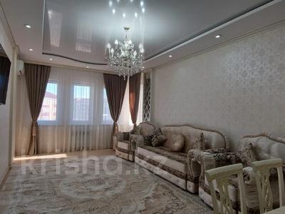 Пәтерлер в Атырауской обл.: 2-бөлмелі пәтер · 93 м² · 3/9 қабат, Махамбета Утемисова 125Б, бағасы: 380 000 〒 2-бөлмелі пәтер · 93 м² · 3/9 қабат, Махамбета Утемисова 125Б, бағасы: 380 000 〒 в Атырау