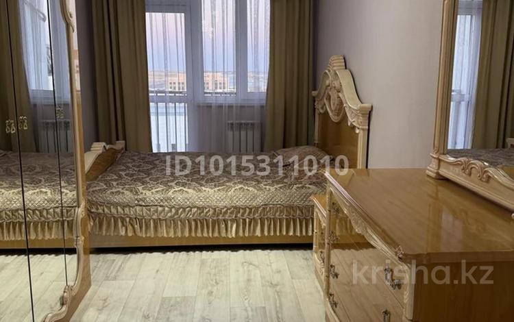 2-комнатная квартира · 70 м² · 8/9 этаж, 11 көше 32А — КАЗПОЧТА, АКИМАТ за 150 000 ₸ в Туркестане — фото 2