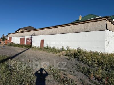 Отдельный дом · 6 комнат · 307 м² · 10 сот., мкр Кунгей 2 — Возле ресторана Диадема за 60 млн 〒 в Караганде, Казыбек би р-н