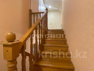 3-комнатная квартира · 129.7 м² · 4/5 этаж, мкр 5, Есет батыра за ~ 40 млн 〒 в Актобе