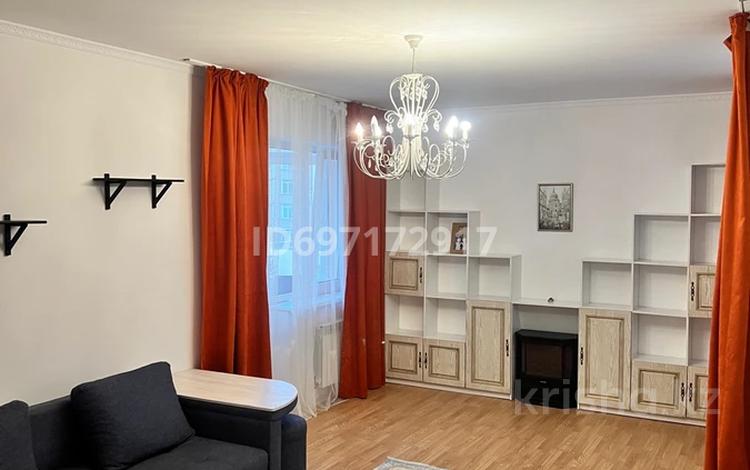 2-комнатная квартира, 68 м², 2/10 этаж помесячно, Кенесары хана 54 за 350 000 〒 в Алматы, Наурызбайский р-н — фото 2