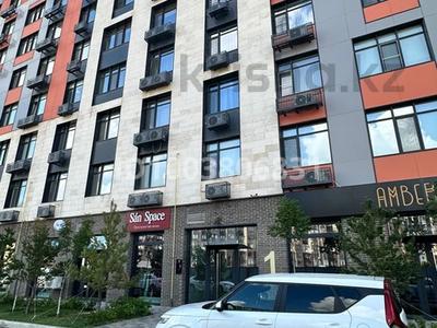 1-комнатная квартира · 40 м² · 6/9 этаж, мкр Нурсая, Абулхайырхана 65 за 39.5 млн 〒 в Атырау