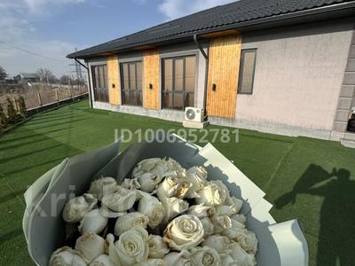 Дом · 5 комнат · 200 м², мкр Аскартау, Курортная 234 — 5 минут езды от есентай мола за 100 000 〒 в Алматы, Медеуский р-н