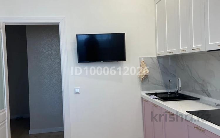 3-бөлмелі пәтер · 93 м² · 6/9 қабат, Анет баба 2, бағасы: 70 млн ₸ в Астане, Нура р-н — фото 2