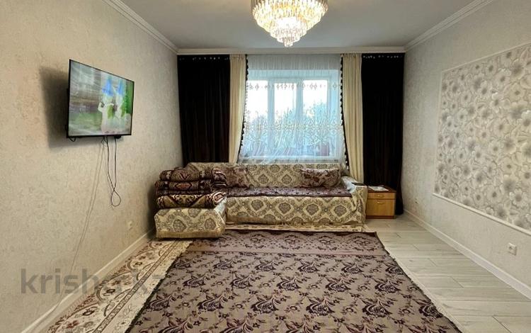 3-комнатная квартира, 100.8 м², 1/9 этаж, Жайдарман