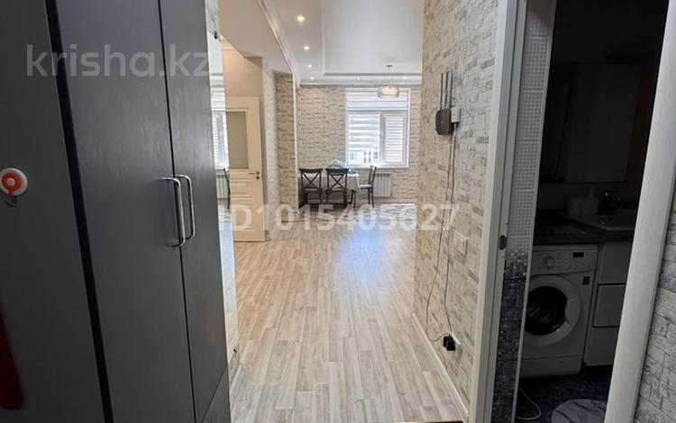 2-бөлмелі пәтер · 59 м² · 5/9 қабат, 17-ш/а. 46, бағасы: 200 000 ₸ в Актау, 17-й мкр — фото 2