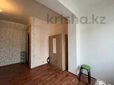 1-комнатная квартира, 34 м², 4/5 этаж, мкр Кокжиек за 12.5 млн 〒 в Алматы, Жетысуский р-н