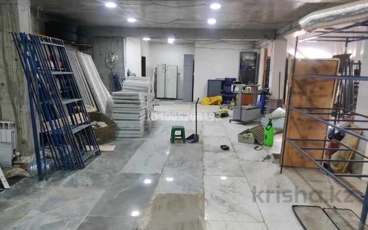 Еркін, кеңселер, қоймалар · 215 м², бағасы: 645 000 ₸ в Алматы, Медеуский р-н — фото 12