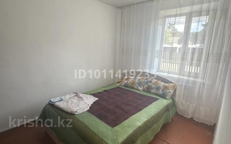 Жеке үй · 2 бөлме · 60 м², Акжайык 35, бағасы: 35 000 ₸ в Бурабае — фото 3